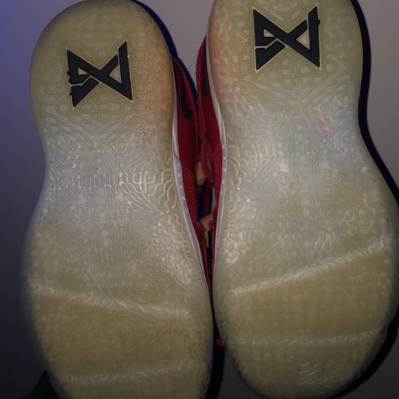 PG 2.5 Fresno State Basketball Shoe - Picture 5 of 5